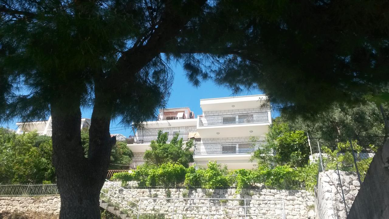 Apartments Rose Pisak Exterior photo